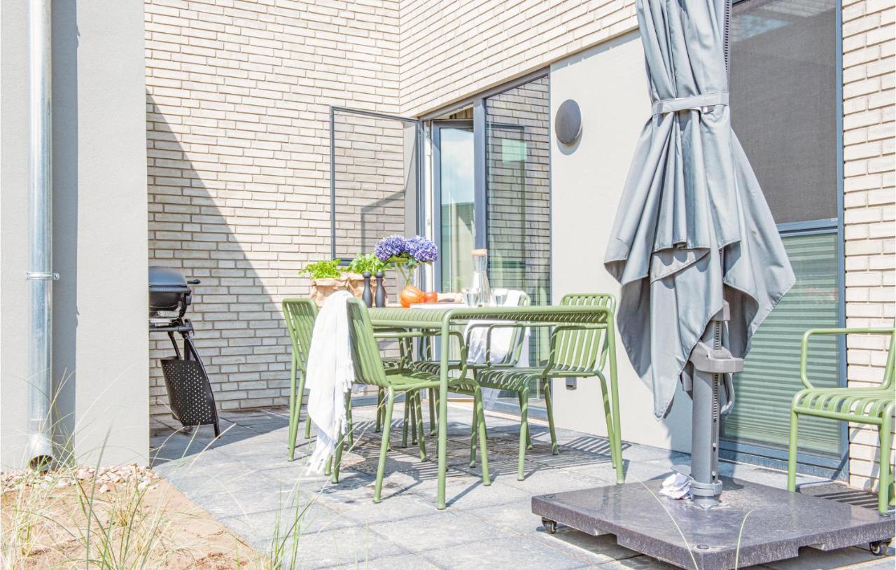 Gorgeous Home In Lembruch-Duemmer See With Kitchen Exteriör bild